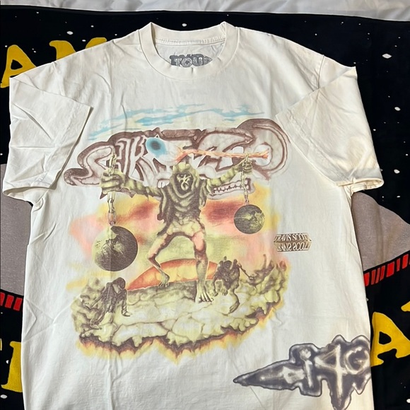 Travis Scott White Graphic Tee - Picture 1 of 5